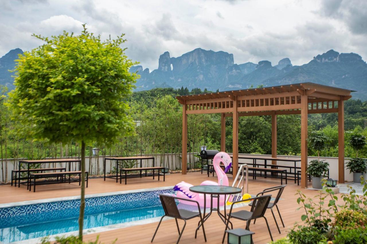 Heaven'S Gate Home Stay --Free Pick Up Service--Panoramic View Of Tianmen Mountain Zhangjiajie Exterior photo