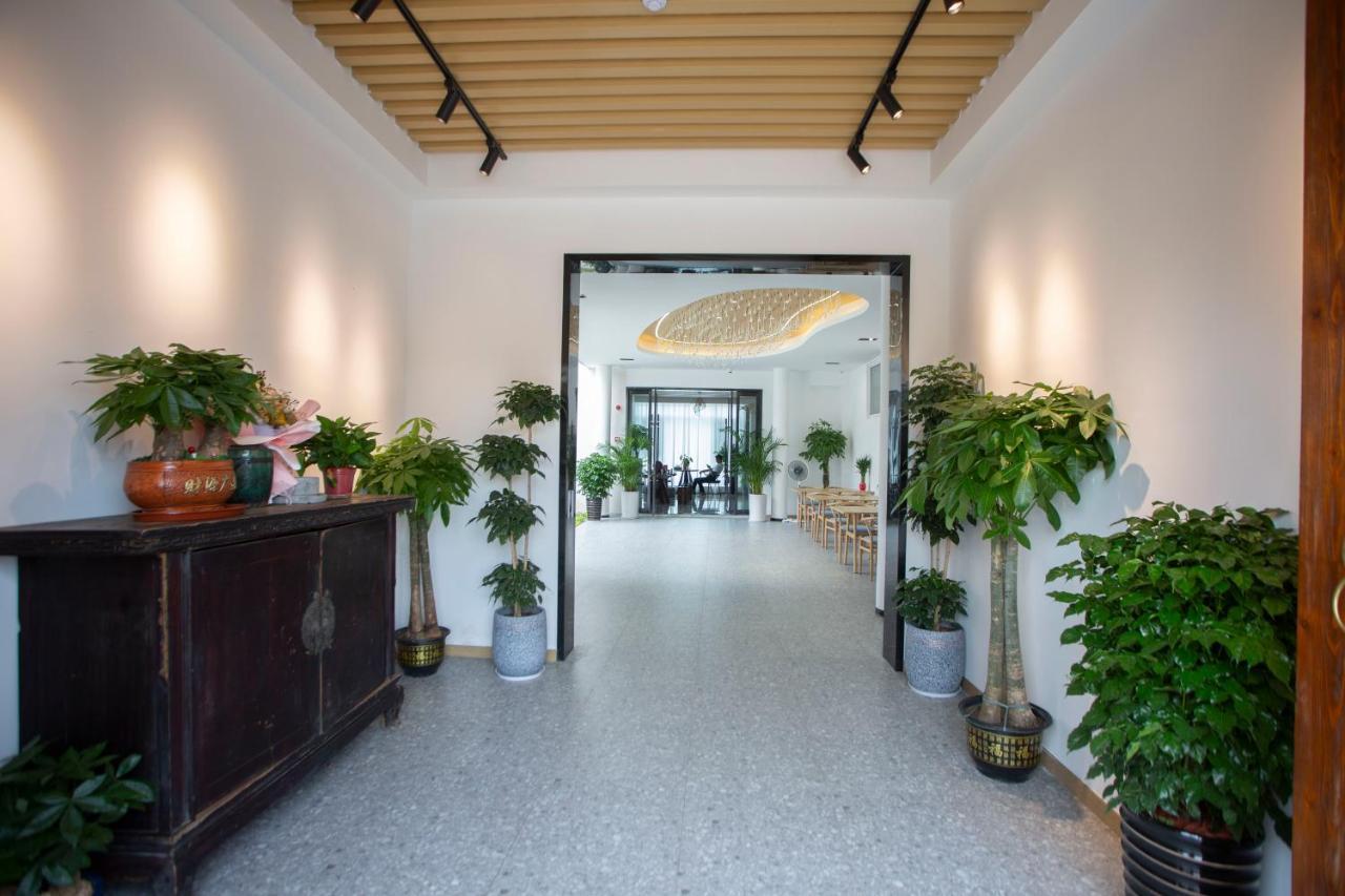 Heaven'S Gate Home Stay --Free Pick Up Service--Panoramic View Of Tianmen Mountain Zhangjiajie Exterior photo