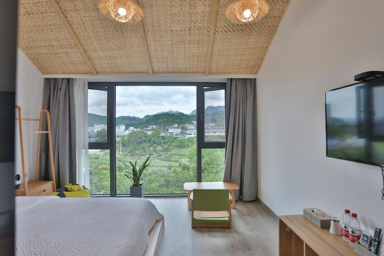 Heaven'S Gate Home Stay --Free Pick Up Service--Panoramic View Of Tianmen Mountain Zhangjiajie Exterior photo